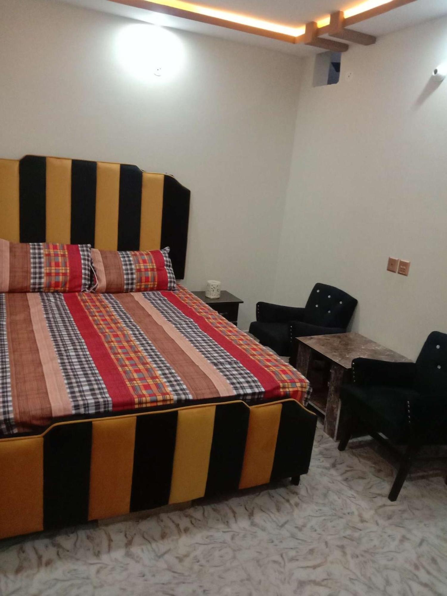 New Taj Family Hotel Lahore Extérieur photo