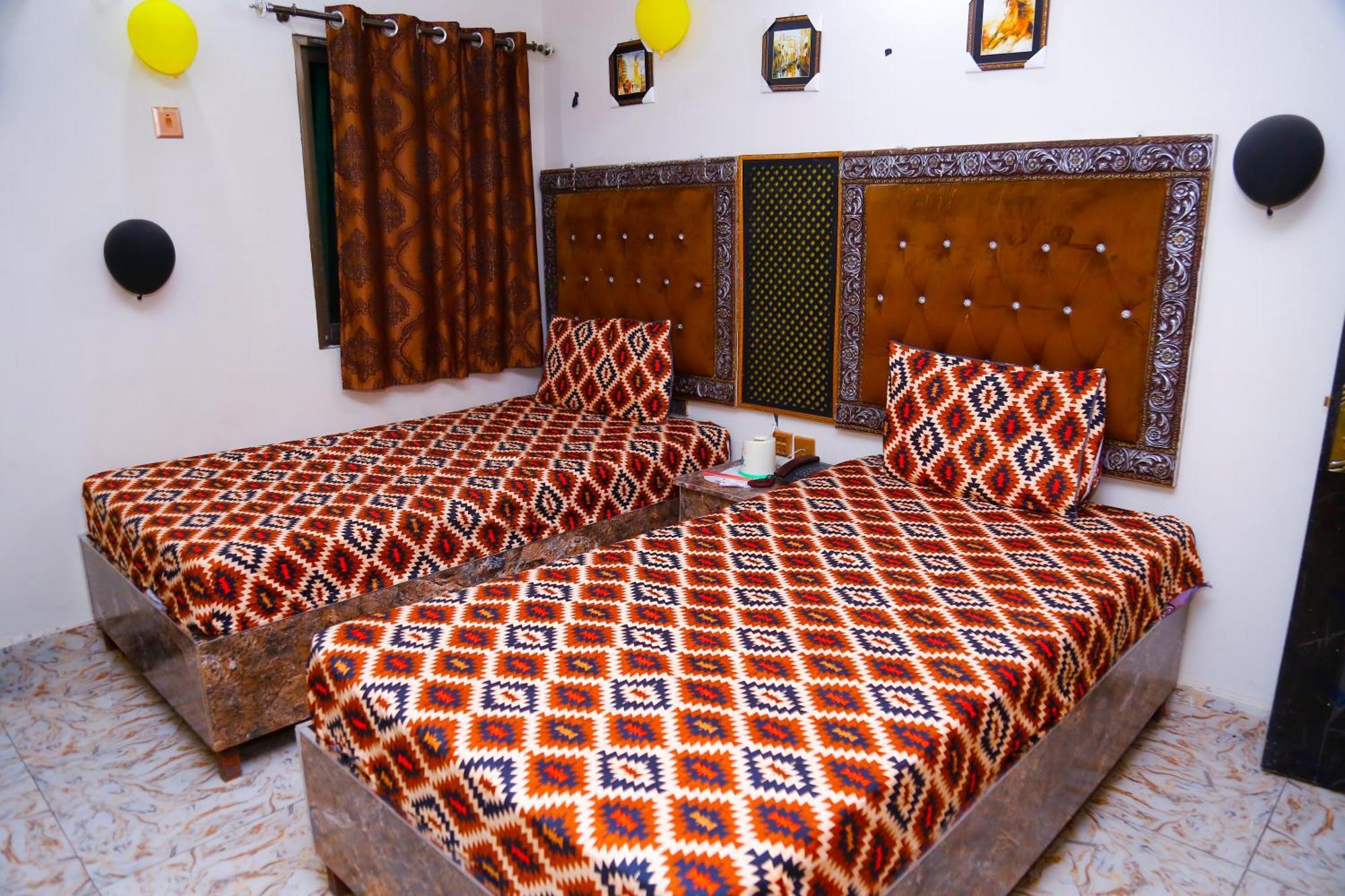 New Taj Family Hotel Lahore Extérieur photo